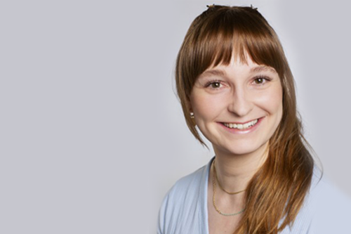 Dr.in Julia Veress